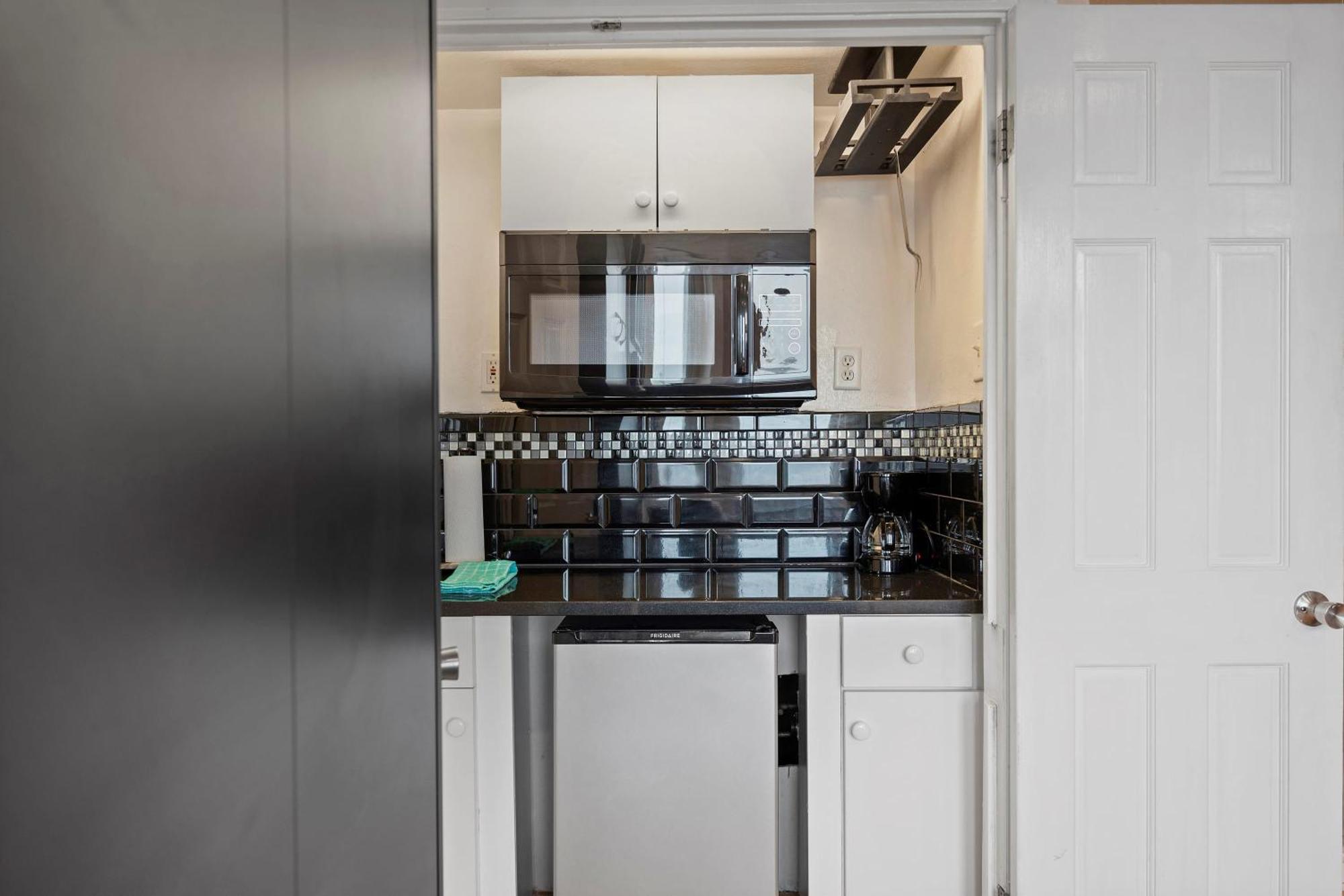 Charming Studio-Panoramic View-Your Pittsburgh Sanctuary Διαμέρισμα Εξωτερικό φωτογραφία